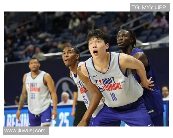 雷霆八连胜遭逆转，杨瀚森未出场背后：球队战术调整与季后赛阵容配置下的年轻球员轮换策略解析